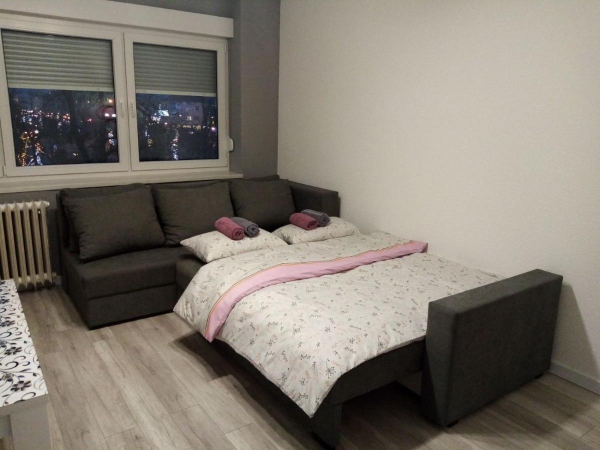 Apartman Cetojevic บันยาลูกา ภายนอก รูปภาพ